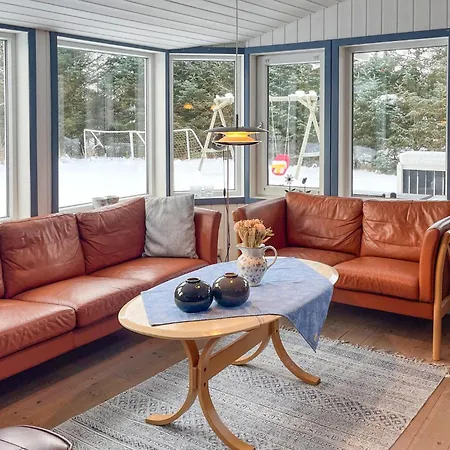 Cozy In With Sauna Себю